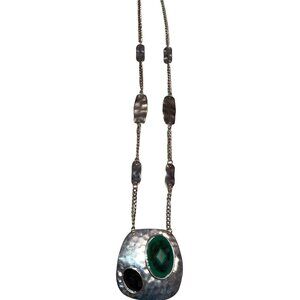 Bijoux Terner Silver Hammered Green Black Faceted Stones Station Necklace